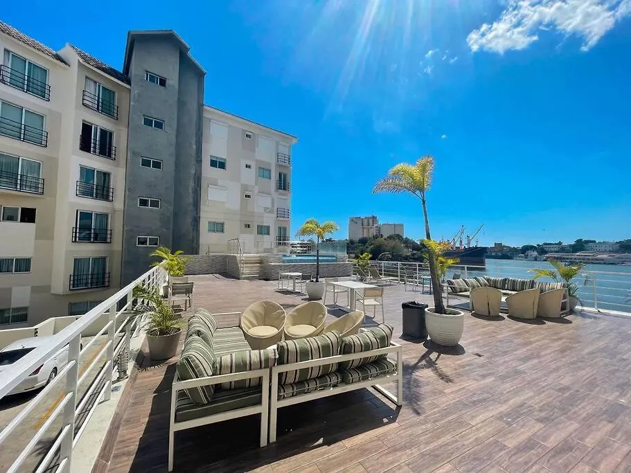 Best Studio, Pool & Gym, River View From Terrace Calero
